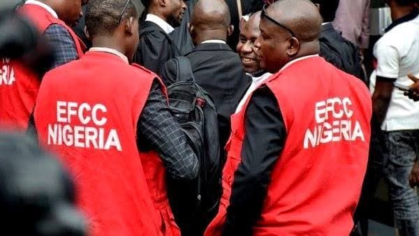 EFCC officer killed, another injured as suspected Yahoo Boys open fire in Anambra State.